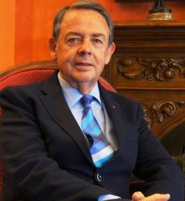 Eduardo Cuello - Gobernador Distrito 2202